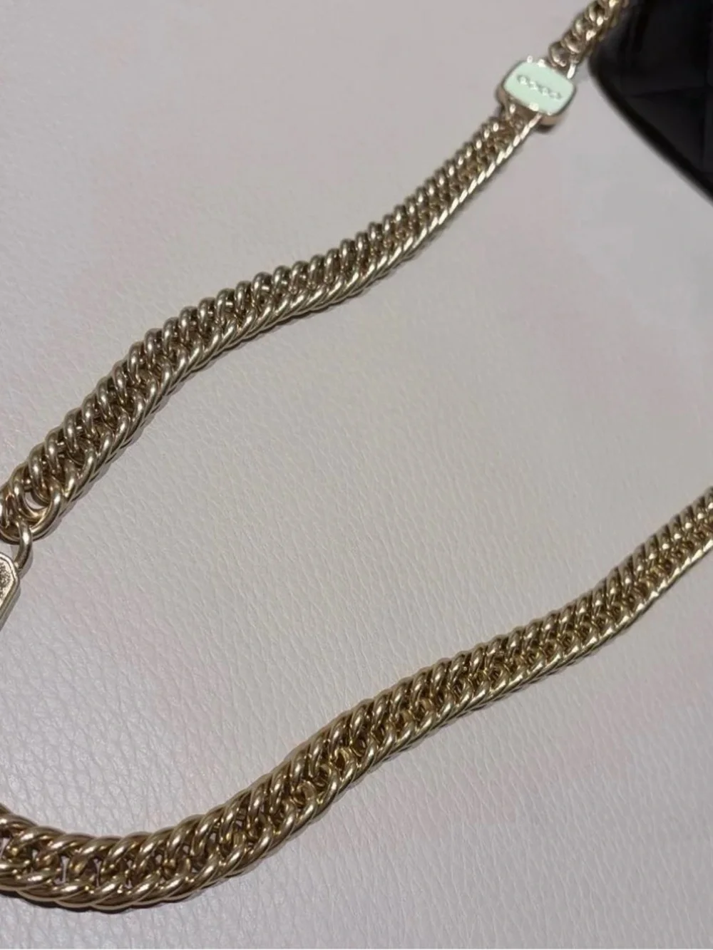 CHANEL authentic 2022